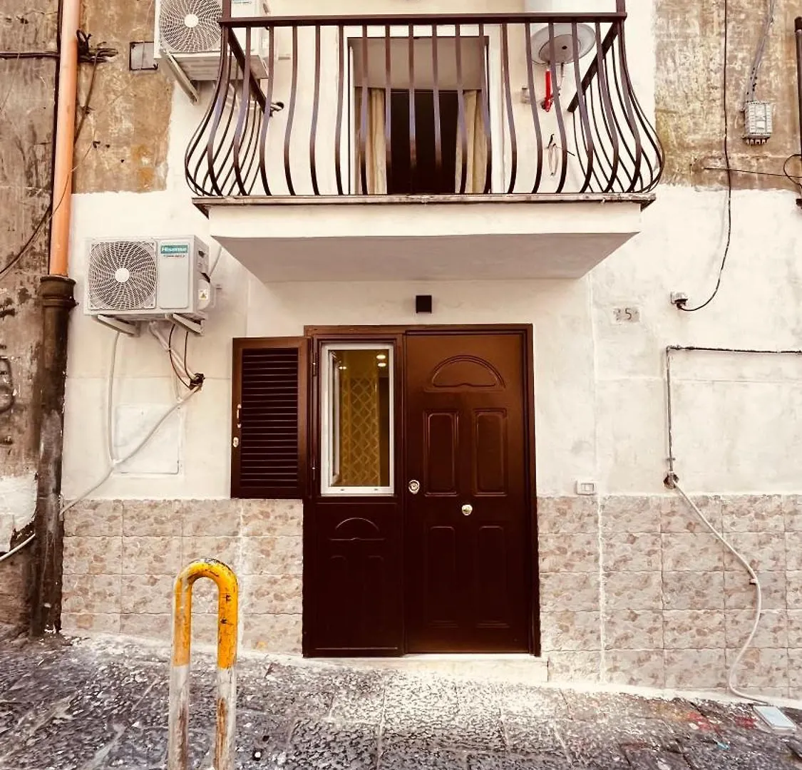 Pizzaiola'S Home Neapel Italien